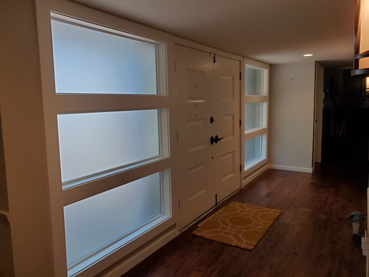 Privacy glass in a Phoenix front-door foyer